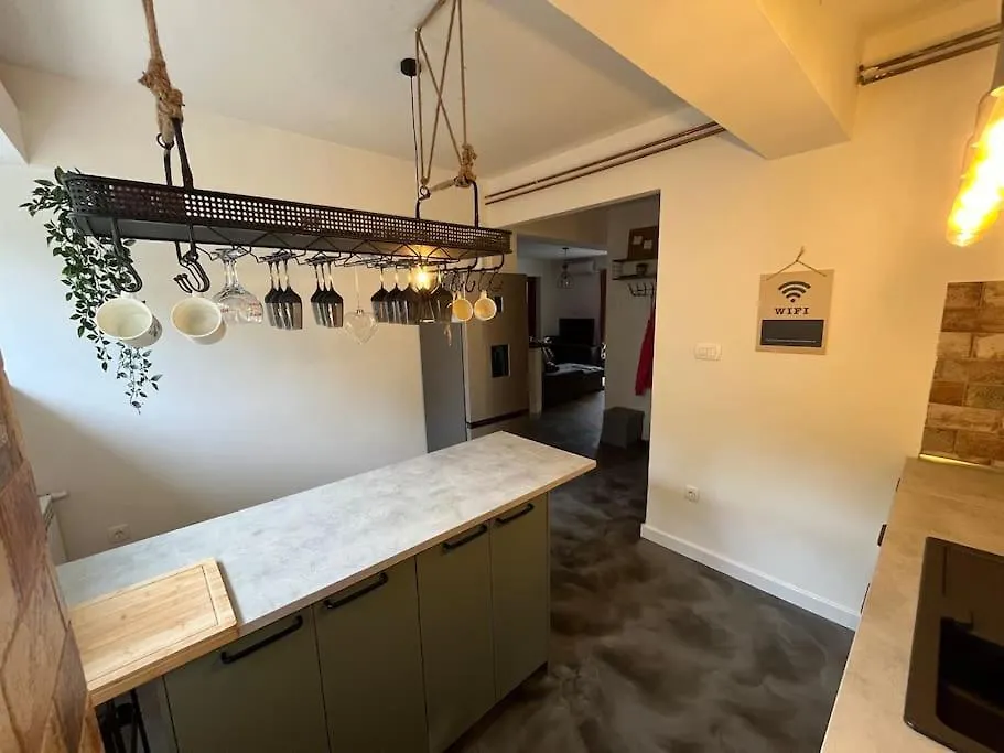 Beautiful Waterfront Apartment Rijeka