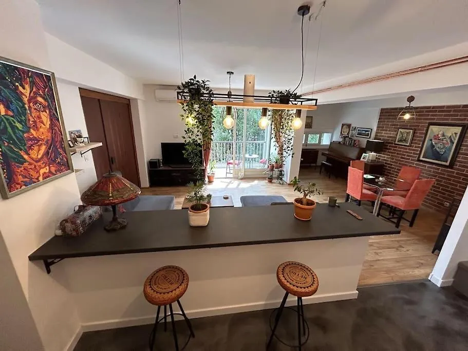 Beautiful Waterfront Apartment Rijeka